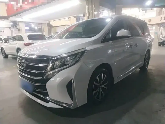 Фотография автомобиля — GAC Trumpchi M8