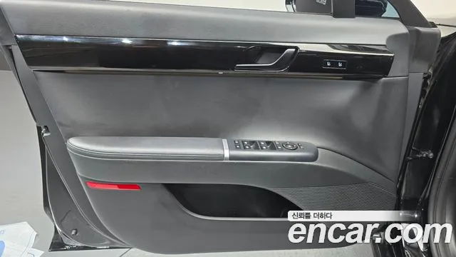 Hyundai Grandeur GN7 — Фото автомобиля 13