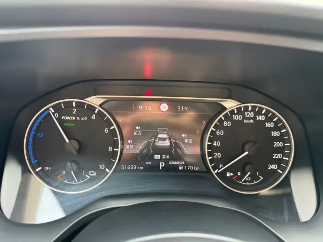 Nissan X-Trail — Фото автомобиля 10