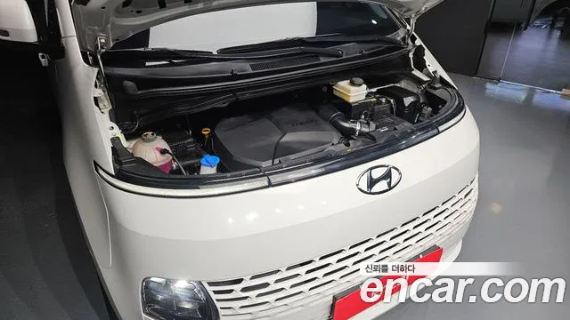 Hyundai Staria — Фото автомобиля 5