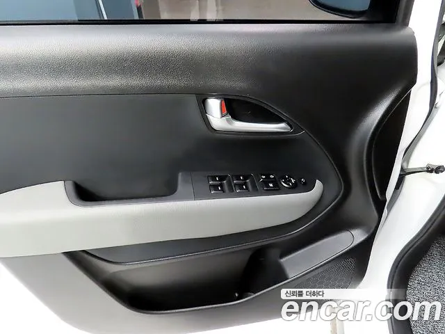 Kia RAY Новый Kia Ray Prestige — Фото автомобиля 5