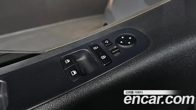 Hyundai Staria — Фото автомобиля 20