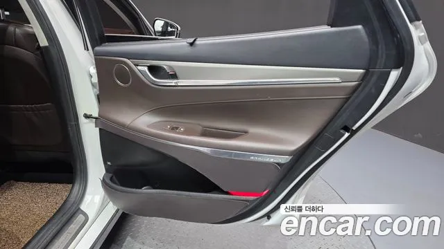 Hyundai Grandeur Grandeur (New) — Фото автомобиля 14