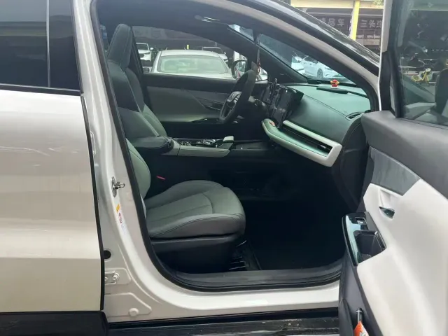 Changan Changan UNI-T 2023 Model Second Generation 1.5T Sport Edition Premium — Фото автомобиля 5