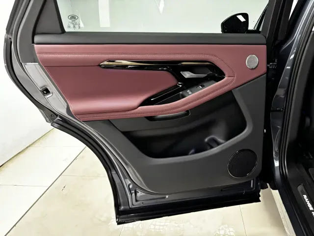 Land Rover Range Rover Evoque — Фото автомобиля 21