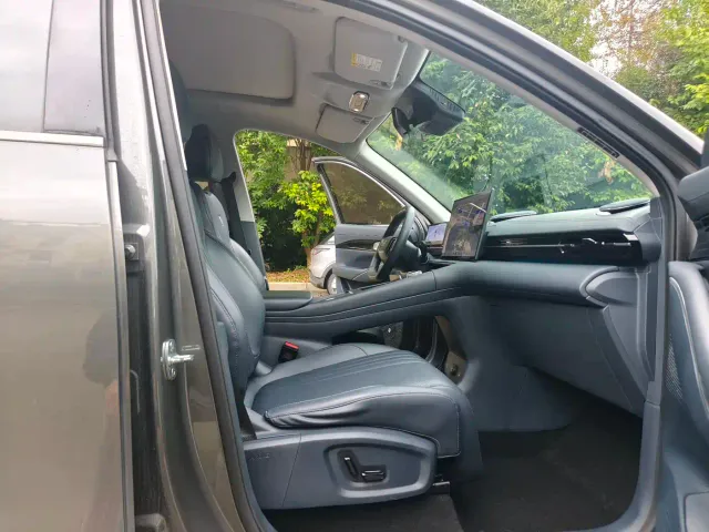 Geely Galaxy E5 — Фото автомобиля 8