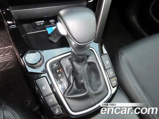 Kia Seltos — Фото автомобиля 10