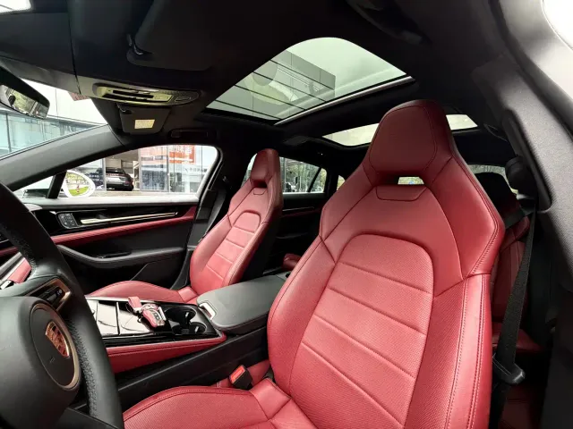 Porsche Panamera — Фото автомобиля 14