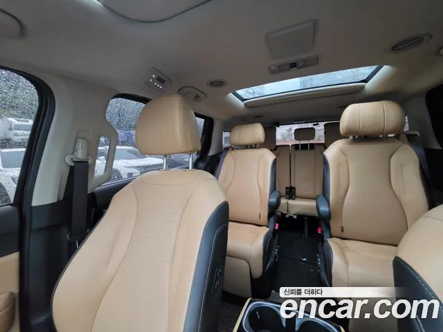 Kia Carnival 4th Gen — Фото автомобиля 6