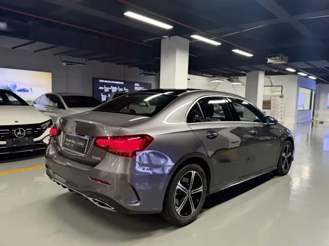 Mercedes-Benz A-Class — Фото автомобиля 7