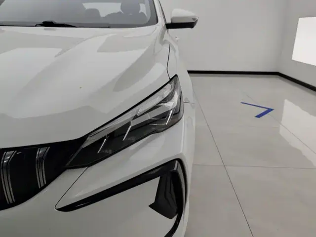 Geely Binrui — Фото автомобиля 5