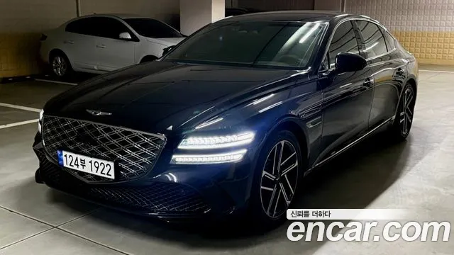 Genesis G80 RG3 — Фото автомобиля 3