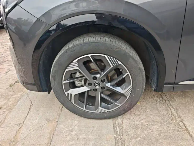 Changan CS75 Plus — Фото автомобиля 22