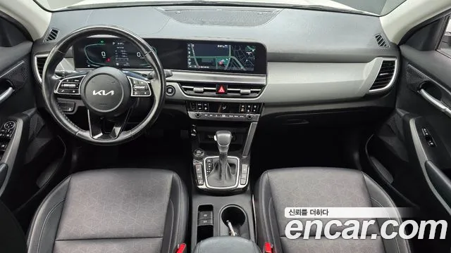Kia Seltos New — Фото автомобиля 10