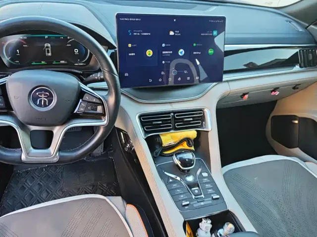 BYD Song PLUS — Фото автомобиля 12