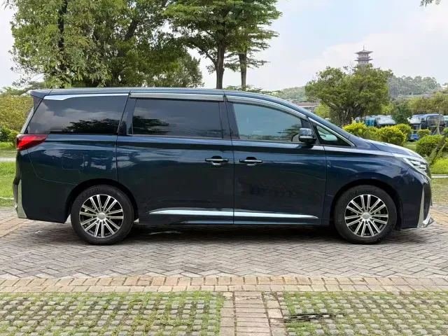 GAC Trumpchi M8 — Фото автомобиля 4