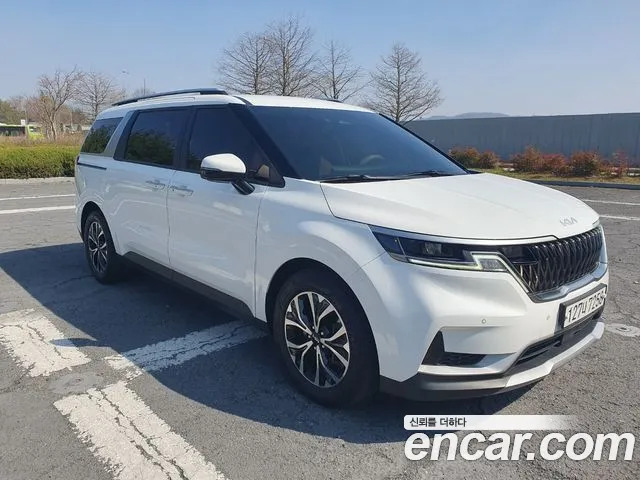Kia Canival Carnival 4 поколение Дизель 9 мест Prestige — Фото автомобиля 4
