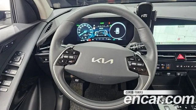 Kia Niro The All New — Фото автомобиля 19