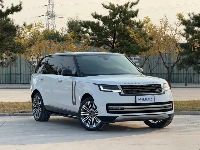 Land Rover Range Rover — Фото автомобиля 3