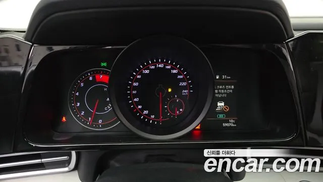 Hyundai Avante CN7 — Фото автомобиля 11