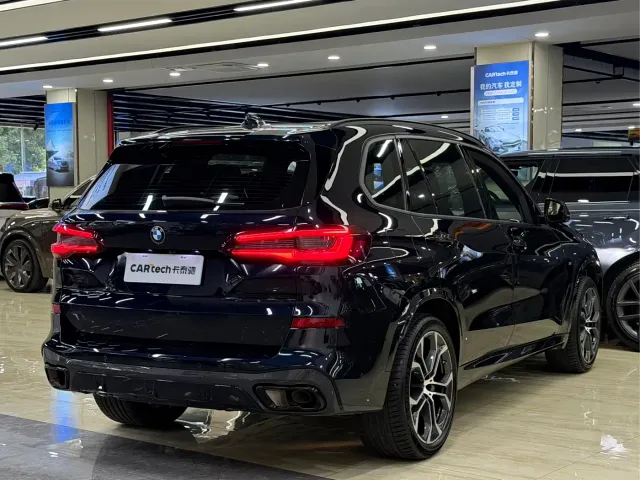 BMW X5 — Фото автомобиля 5