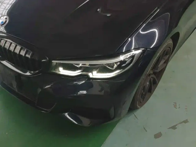 BMW 3 Series — Фото автомобиля 23
