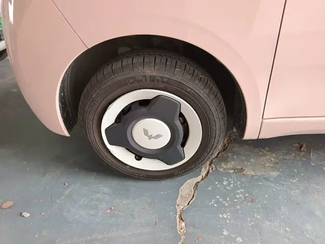 Wuling Hongguang Mini EV — Фото автомобиля 22