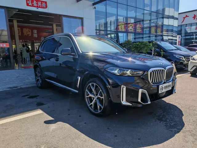 BMW X5 — Фото автомобиля 3