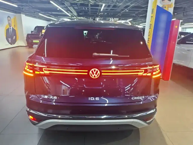 Volkswagen ID.6 Crozz — Фото автомобиля 5