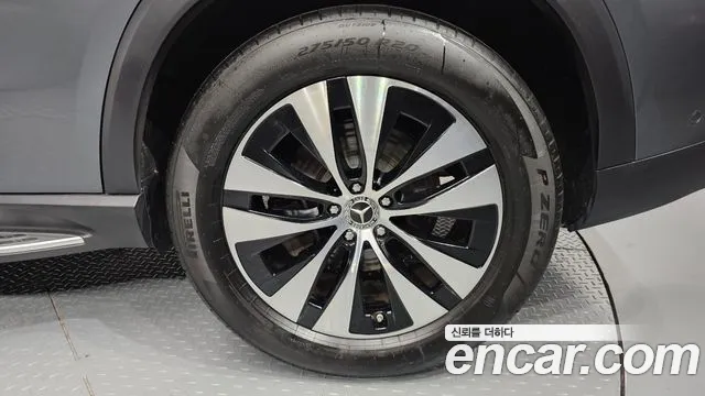 Mercedes-Benz GLE-Class — Фото автомобиля 18
