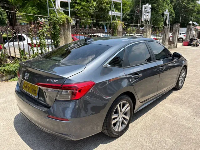 Honda Civic — Фото автомобиля 9