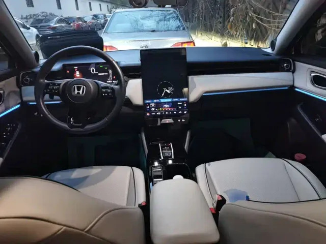 Honda e:NS1 — Фото автомобиля 10