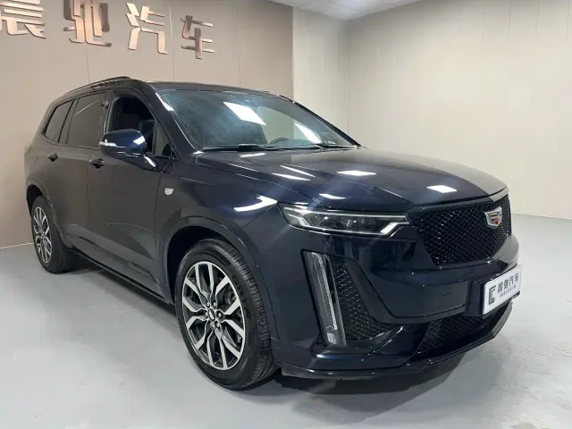 Cadillac XT6 — Фото автомобиля 3