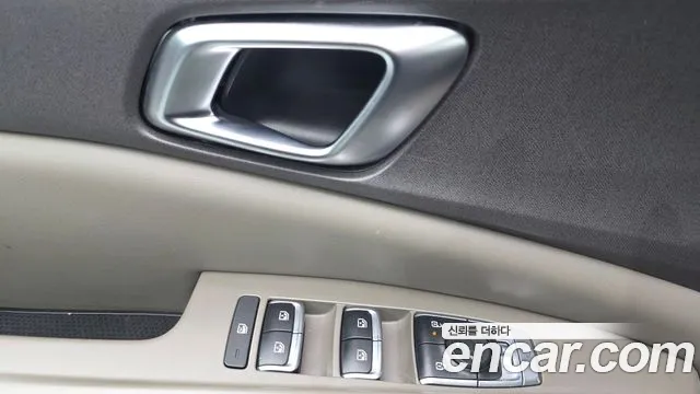 Kia Carnival 4th Gen — Фото автомобиля 25