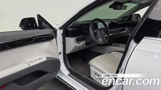 Hyundai Grandeur GN7 — Фото автомобиля 15