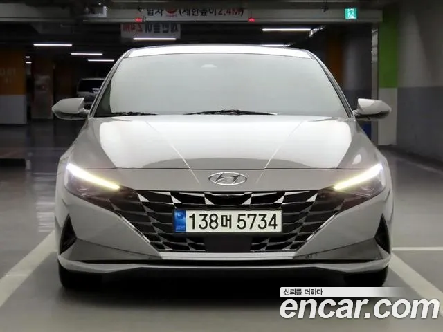 Hyundai Avante CN7 — Фото автомобиля 2