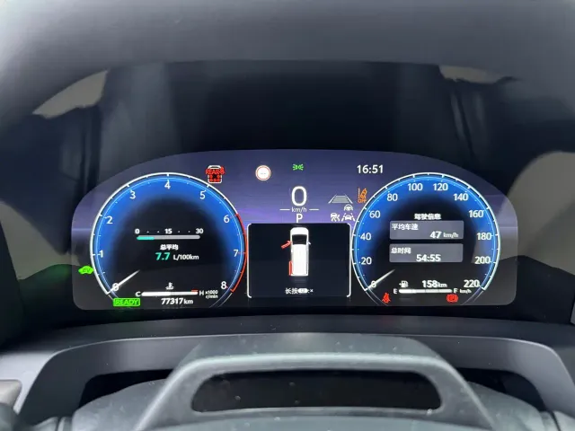 Toyota Vellfire — Фото автомобиля 5