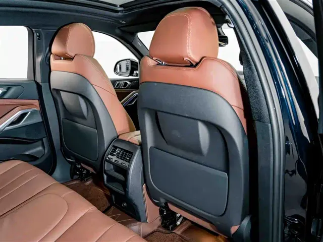 BMW X6 — Фото автомобиля 19