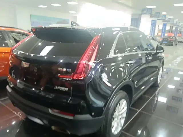Cadillac XT4 — Фото автомобиля 6