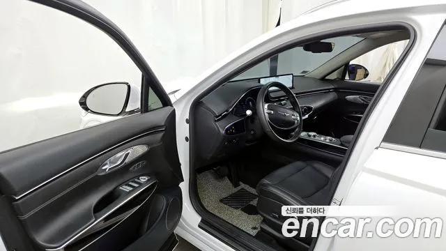 Genesis GV70 2.5T Бензин 2WD — Фото автомобиля 10