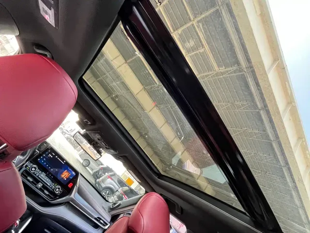 Toyota Crown Kluger 2021 2.5L HEV AWD Flagship Edition — Фото автомобиля 29