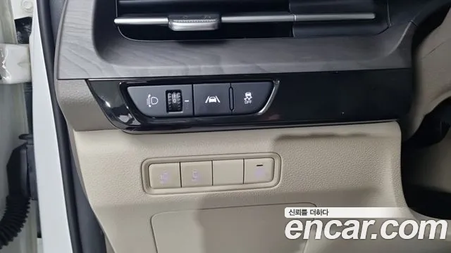 Kia Canival Carnival 4 поколение Дизель 9 мест Prestige — Фото автомобиля 14