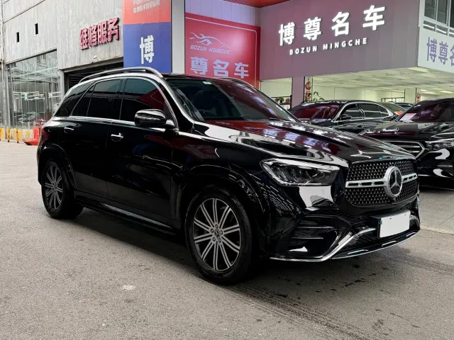Mercedes-Benz GLE-Class — Фото автомобиля 3