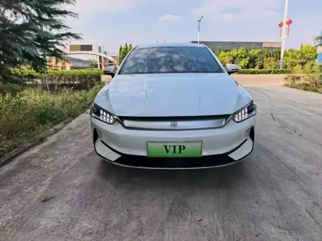 BYD Qin PLUS — Фото автомобиля 2