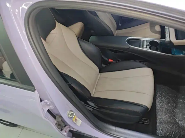 BYD Dolphin — Фото автомобиля 24