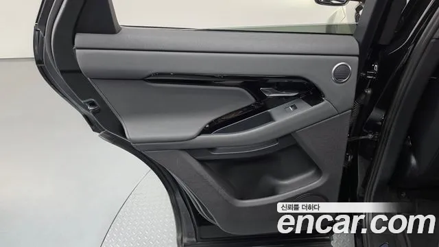 Land Rover Range Rover Evoque 2nd Gen — Фото автомобиля 14