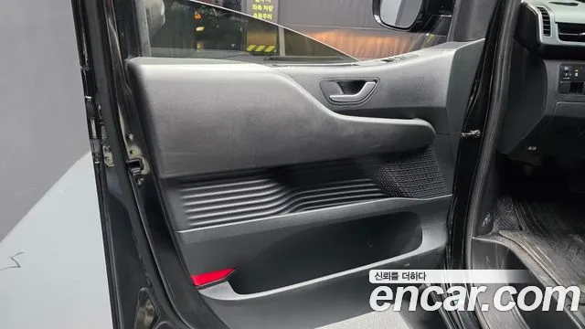 Hyundai Staria — Фото автомобиля 14