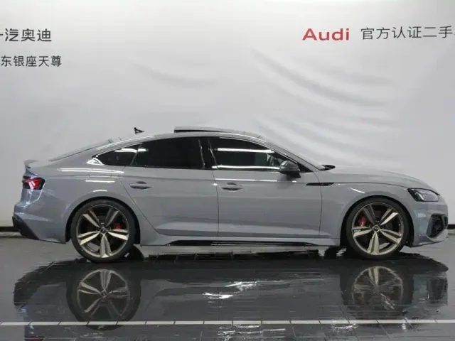 Audi RS 5 — Фото автомобиля 4