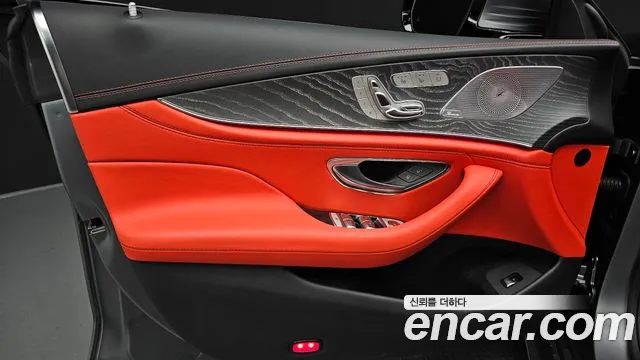 Mercedes-Benz AMG GT 4 двери 43 4MATIC+ — Фото автомобиля 26