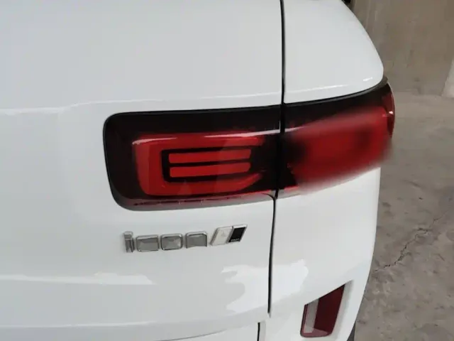 Geely ICON — Фото автомобиля 7